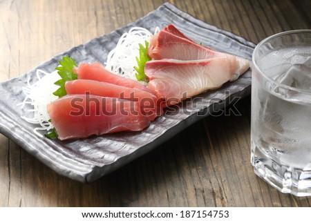 Sashimi and Distilled spirits