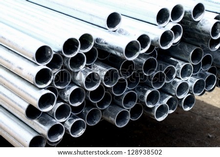 Hot-dip galvanized steel pipes