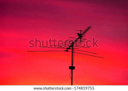 The silhouette TV antenna