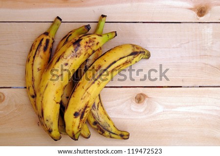 sweet ripe grill plantain bananas with open space
