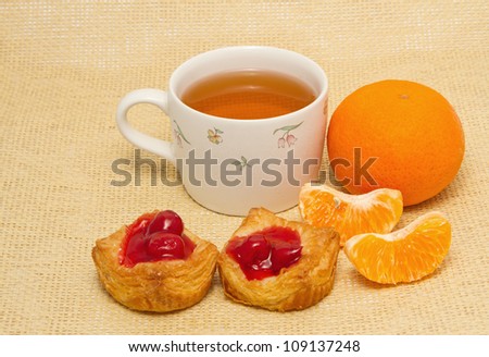 tea breakfast Green tea, danish pastry and orange