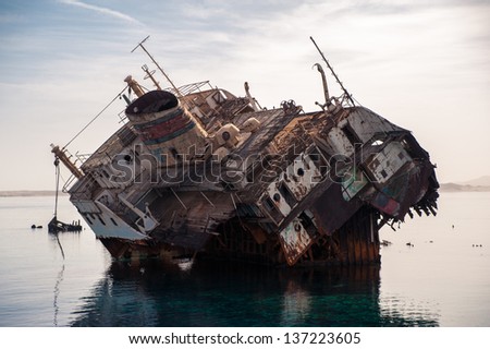 ship wreck