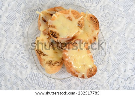 top view garlic cheese bread