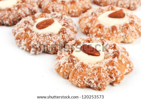 Some round cookies with almonds