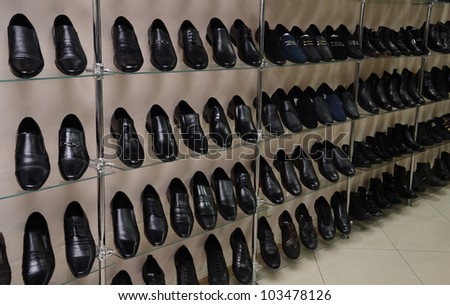 Image of men\'s shoe shop