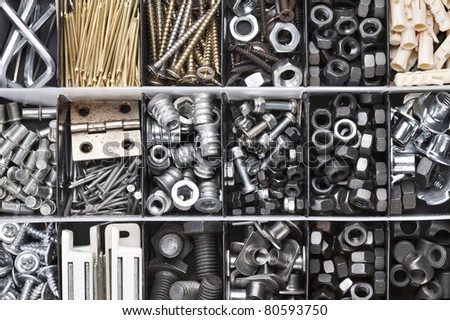 http://image.shutterstock.com/display_pic_with_logo/96481/96481,1309639880,7/stock-photo-toolbox-box-for-metal-bolt-nut-screw-nail-80593750.jpg