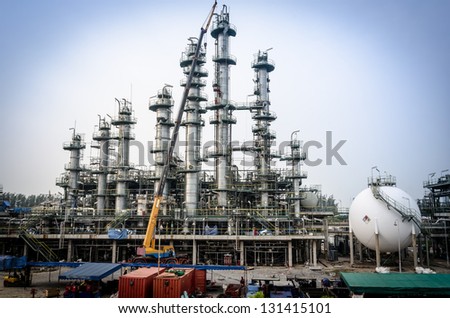 maintenance column towers in petrochemical plant