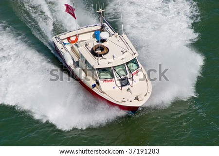 Assist Boat at full speed