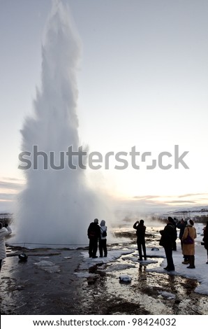 Geysir in iceland, sometimes known as The Great Geysir, was the first geyser described in a printed source and the first known to modern Europeans.