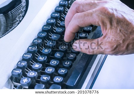 old hand type old type writer