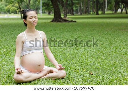 Pregnant mom made meditation