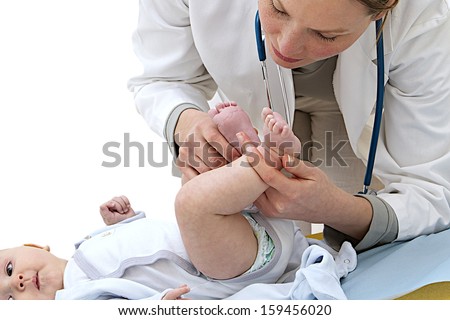 baby medical check up-physical examination