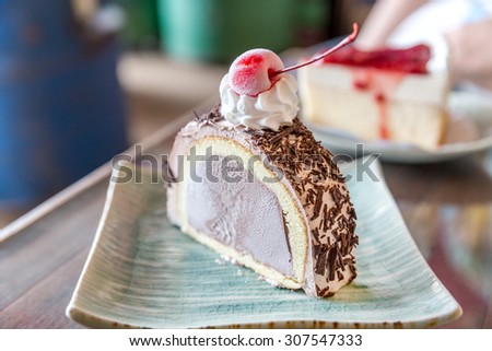 Ice-cream cake, chocolate cream cake