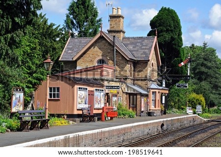 HAMPTON LOADE, UK - JUNE 5, 2014 - Great Western railway station building and platform, Hampton Loade, Shropshire, England, UK, Western Europe, June 5, 2014.