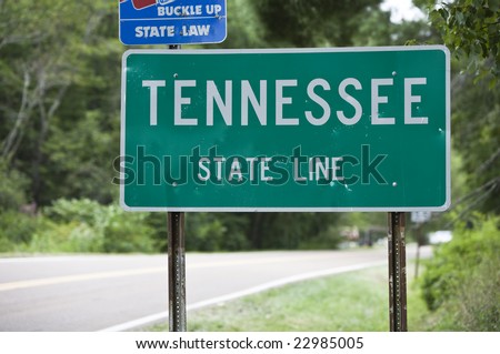 A welcome sign at the Tennessee state line.
