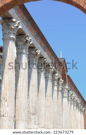 Colonne Di San Lorenzo (St Lawrence Columns) Ancient Roman ...