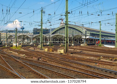 Trains in a large urban central station