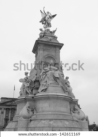 Queen Victoria Memorial in Queen Gardens in front of Buckingham Palace in London UK
