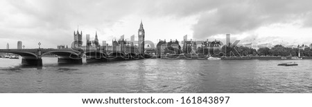 Panoramic view of the River Thames, Houses of Parliament and the Big Ben, Westminster Bridge in London in black and white