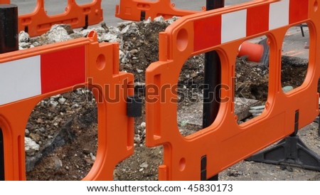 Street traffic barrier for temporary construction works - (16:9 ratio)