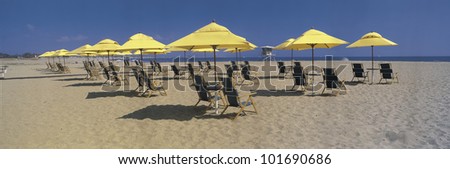 These are yellow square umbrellas on Ventura Beach.