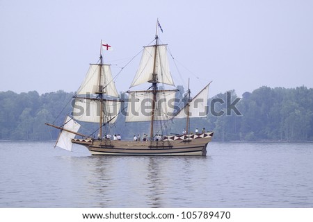 VIRGINIA - MAY 12: The Susan Constant, Godspeed and Discovery, re-creations of the three ships that brought English colonists to Virginia in 1607, sailing down the James River on May 12, 2007.