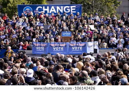 Presidential Candidate Barack Obama appearing at early vote for change Presidential rally, October 29, 2008 at Halifax Mall, Government Complex in Raleigh, NC