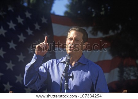 CIRCA 2000 - Vice President Al Gore campaigns for the Democratic presidential nomination at Lakewood Park in Sunnyvale, California