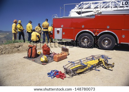 SOUTHERN CALIFORNIA MOUNTAINS - CIRCA 1990\'s: Emergency equipment and rescue team training in California