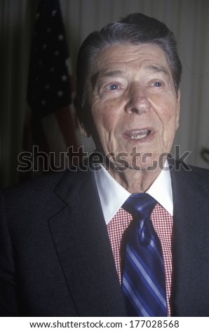 President Reagan presents an introduction for the Horatio Alger Association