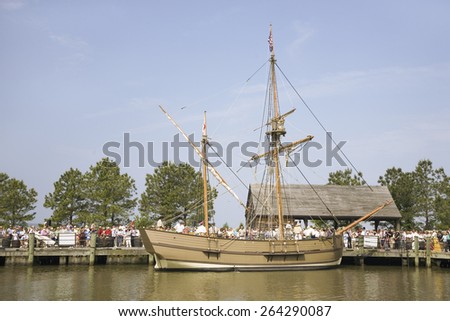 The Susan Constant, Godspeed and Discovery, re-creations of the three ships that brought English colonists to Virginia in 1607, James River on May 12, 2007