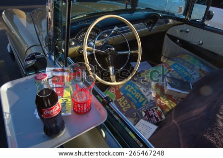 Classic cars and hot rods at 1950\'s Diner, Bob\'s Big Boy, Riverside Drive, Burbank, California