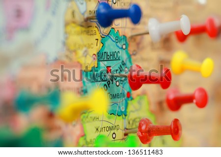 button in the cities of the world political map in Russian