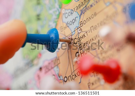 button in the cities of the world political map in Russian