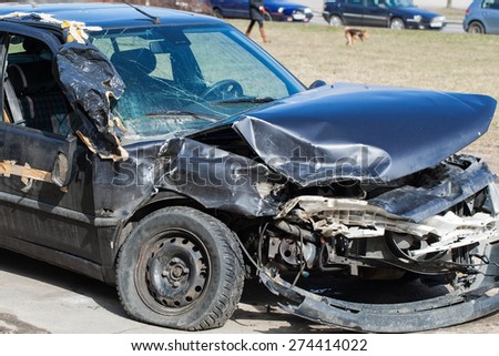 broken bumper cowl front wheel car accident