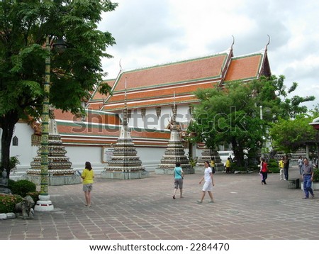 buddha temple in bangkok thailand