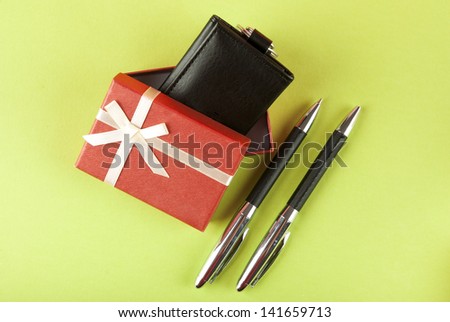 Two pens and Leather key holder in a gift box