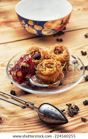 four cakes recipe Oriental sweets