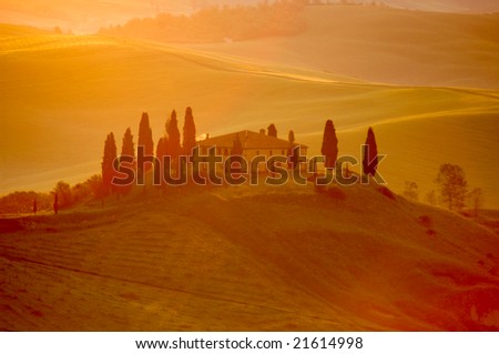 Early-morning light on an Italian villa in the Tuscany region of Italy.