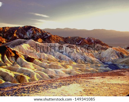 The colors of the sunset in Death Valley