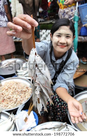 DAWEI, MYANMAR - JULY 15 : Dawei morning market ocean offers food security on July 15 , 2013. A city in southeastern Myanmar and is capital of Tanintharyi Region.