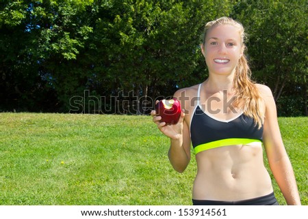 Fit, healthy woman making good nutrition choices