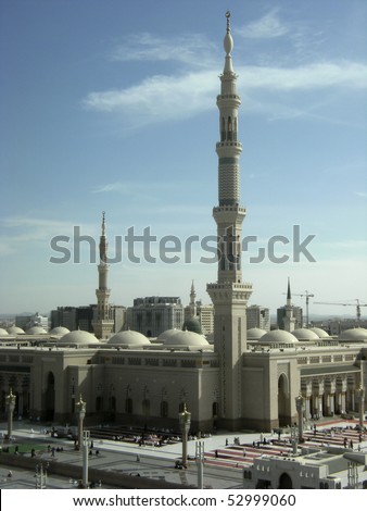 MEDINA, KINGDOM OF SAUDI ARABIA (KSA) - JANUARY 7 : External view of Masjid Nabawi on January 7, 2008 in Medina, KSA. Nabawi Mosque is the second holiest mosque in Islam.