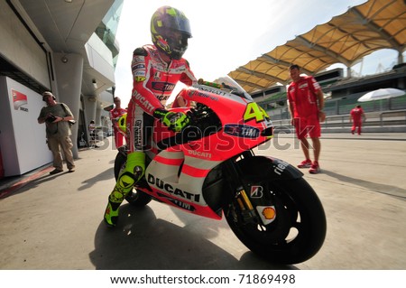 valentino rossi ducati pics. Valentino Rossi of Ducati