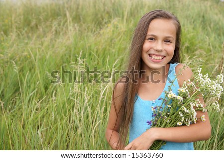Preteen Girl Bunch Field Flowers Stock Photo 15363763 