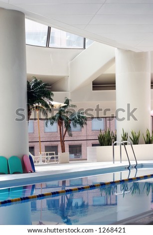 Indoor swimming pool (vertical)