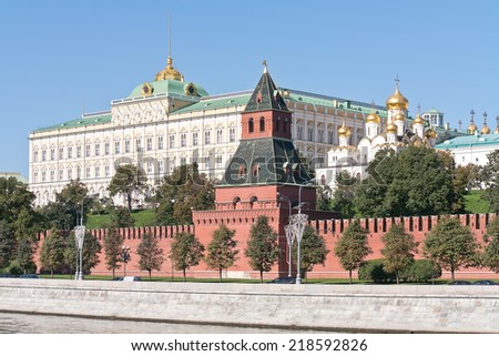 Nameless tower, Grand Kremlin Palace and Cathedral of the Annunciation