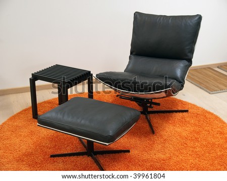Modern Scandinavian design leather recliner chair