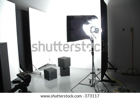 area of a photo studio with light, flats and boxes