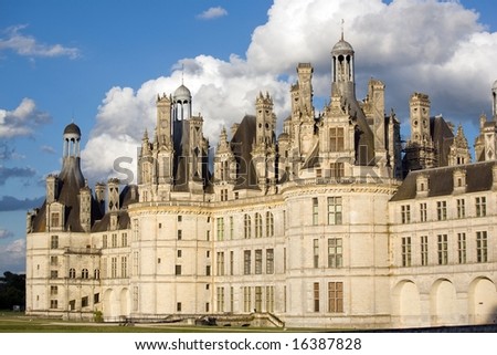 chambord  king french castle in loire valley